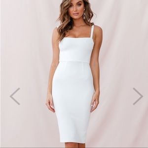 Selfie Leslie Georgia Square Neckline Midi Dress